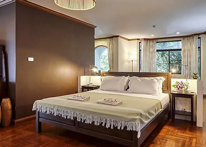 Napa Place Boutique Hotel