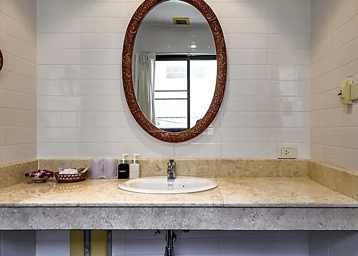 Hotel Napa Place Boutique 3*